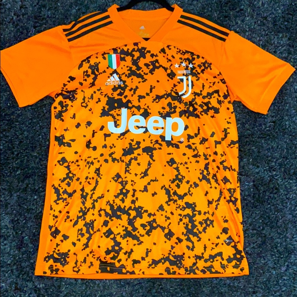 Juventus Alternate Kit Jersey - Safety Orange - XL